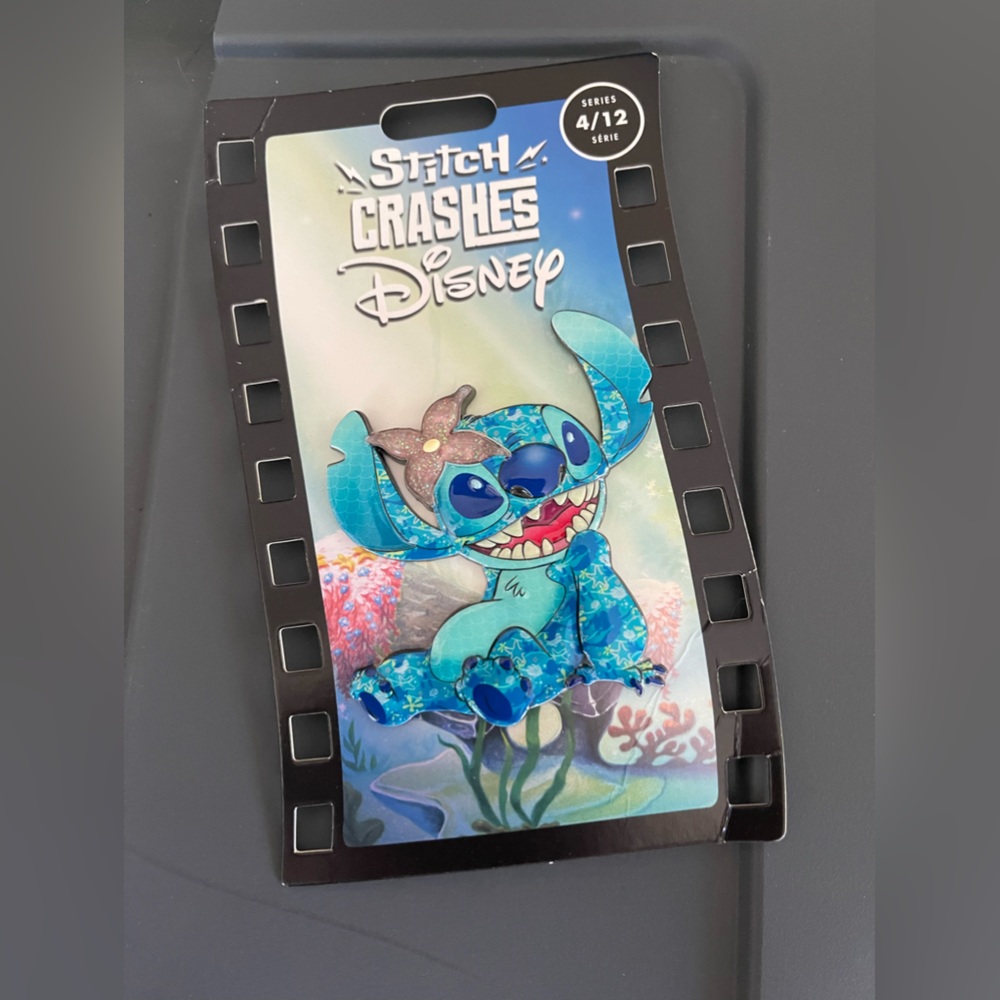 Stitch Crashes Disney Pin